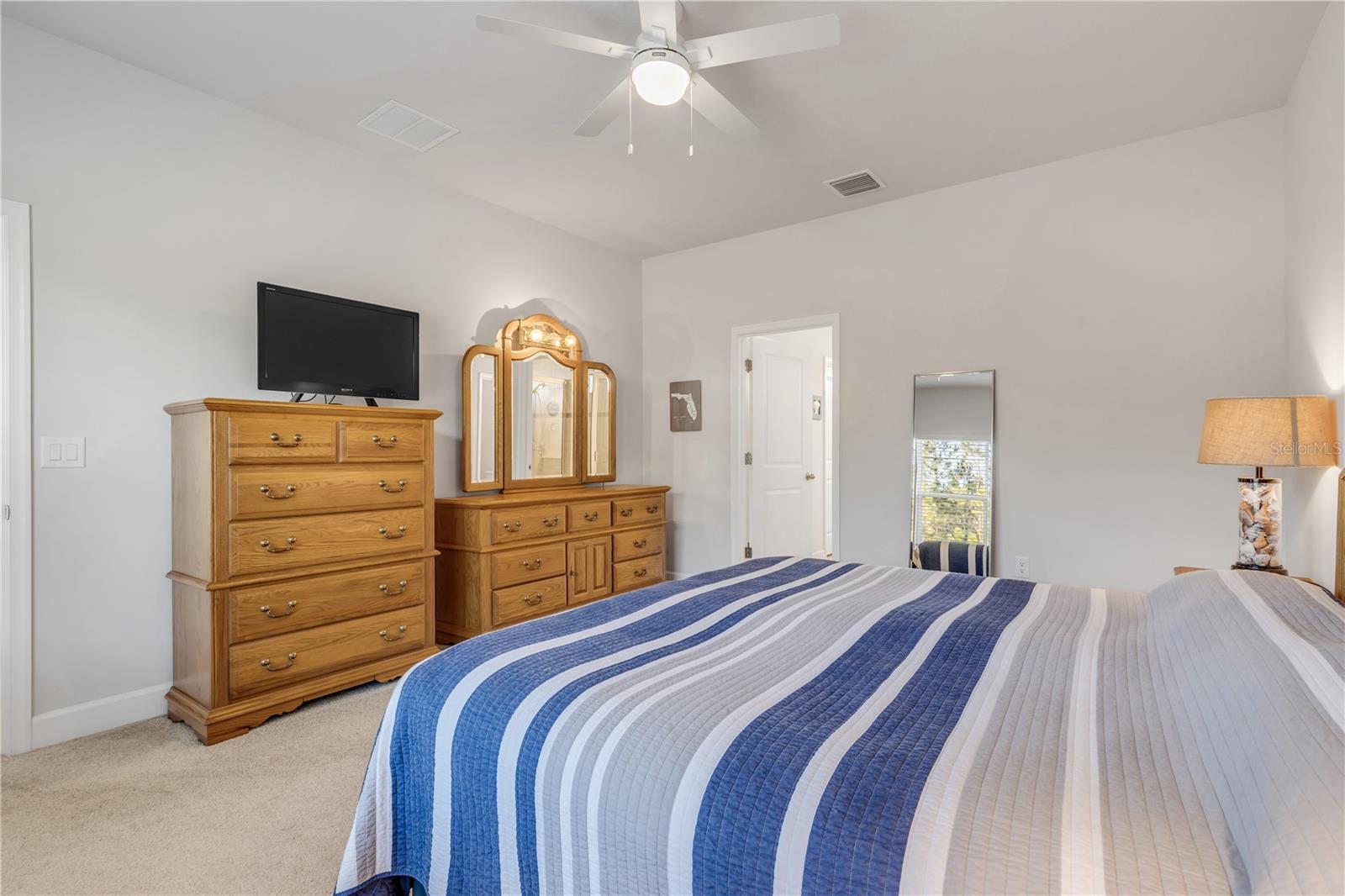 270 EAGLE HARBOR WAY