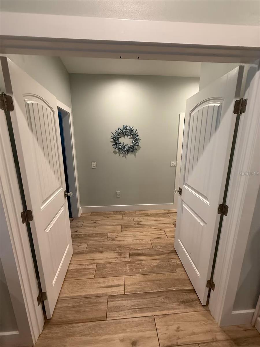 ANNA MARIA BEACH - Residential