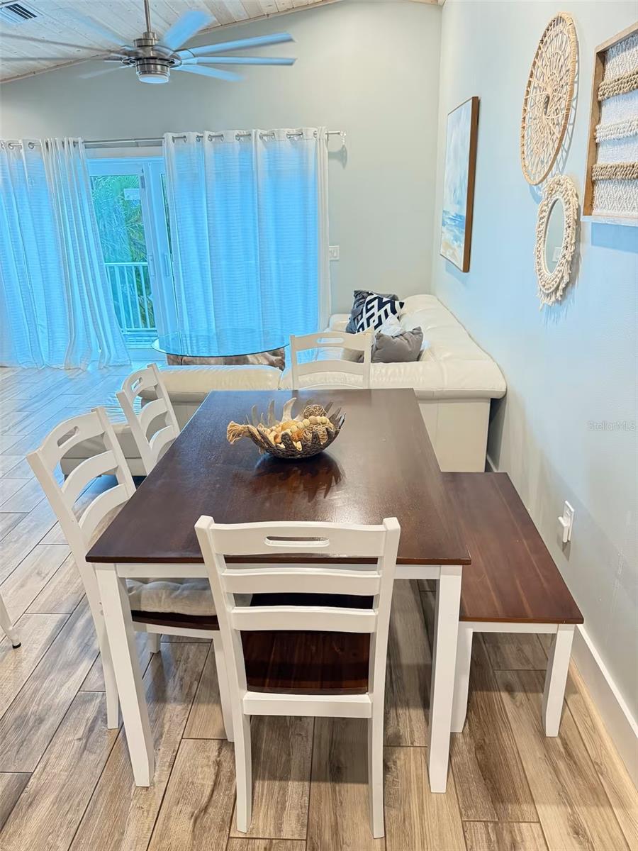 ANNA MARIA BEACH - Residential