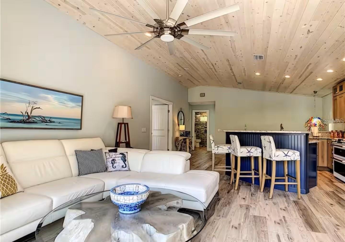 ANNA MARIA BEACH - Residential