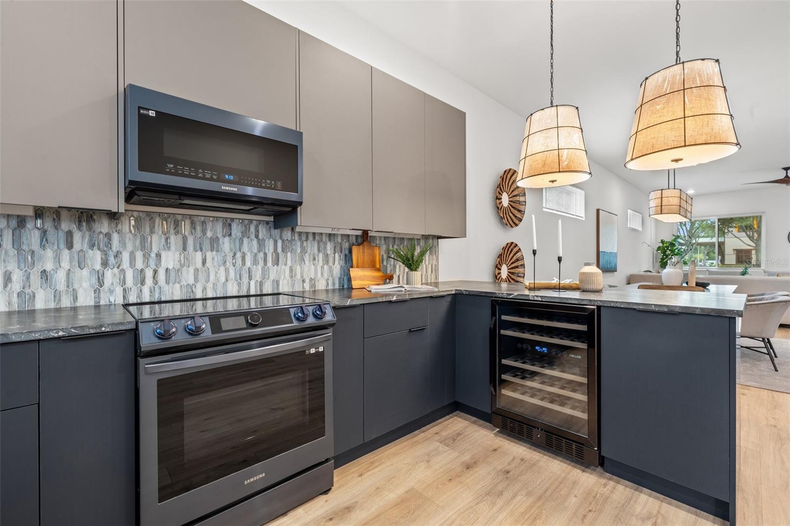 HALLS CENTRAL AVE 2 - Residential