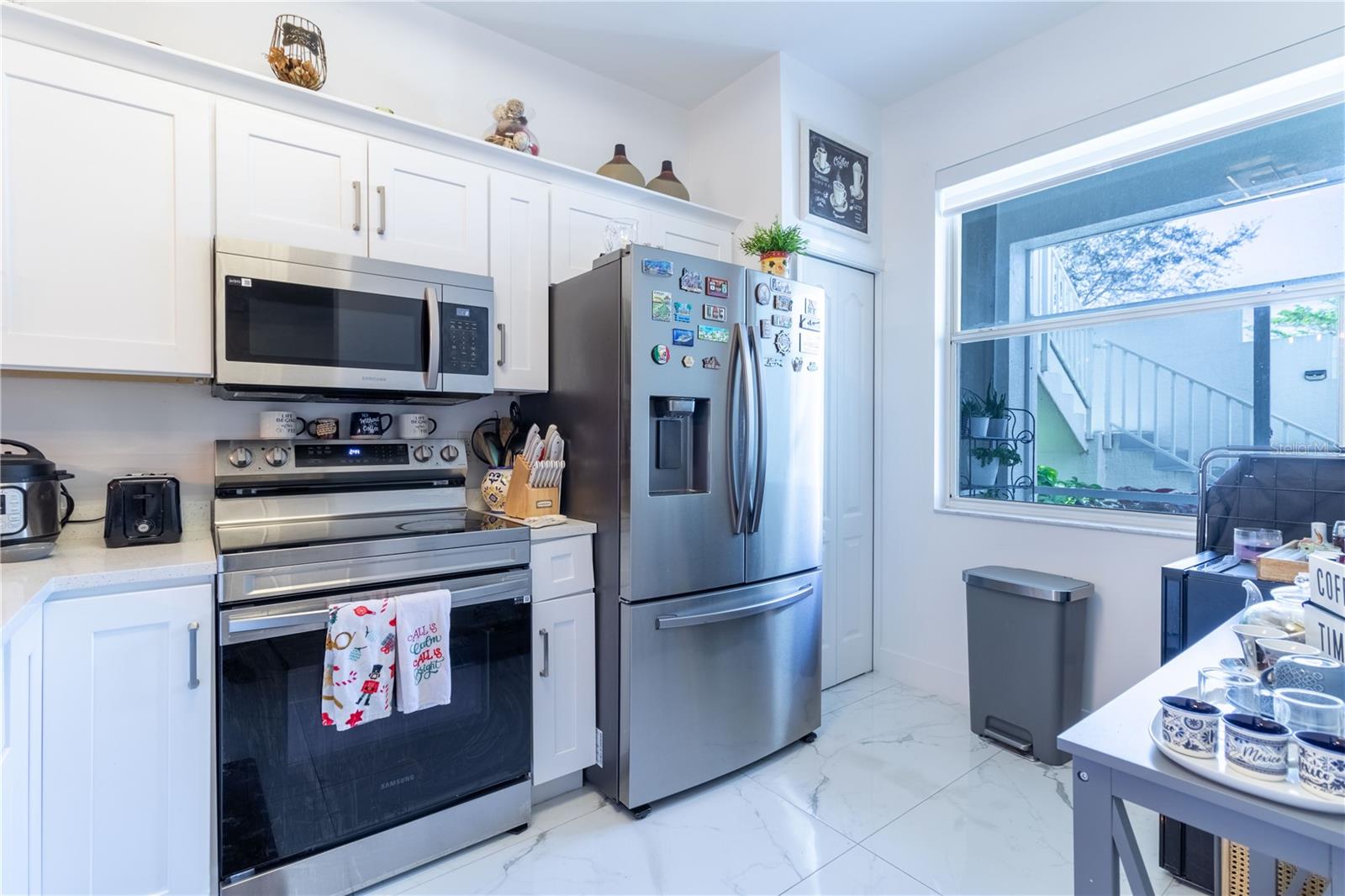 1024 MAINSAIL DRIVE 512