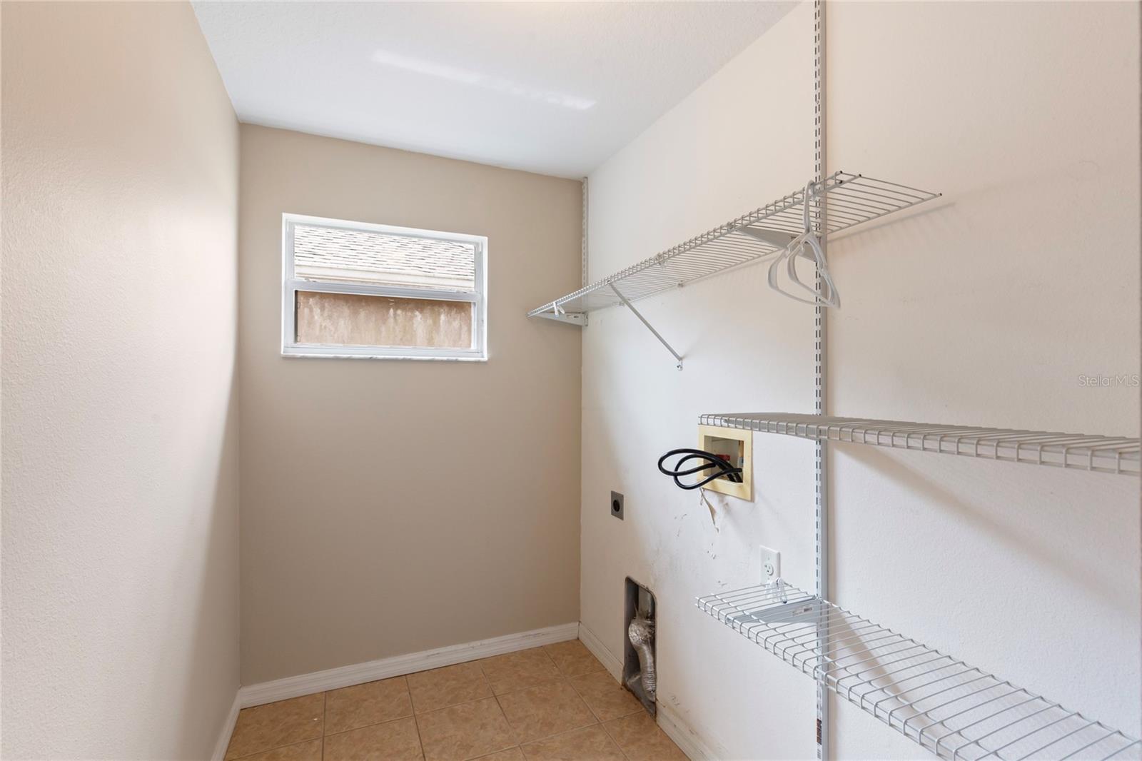 CONCORD STATION PH 01 UNITS C D E & F - Residential
