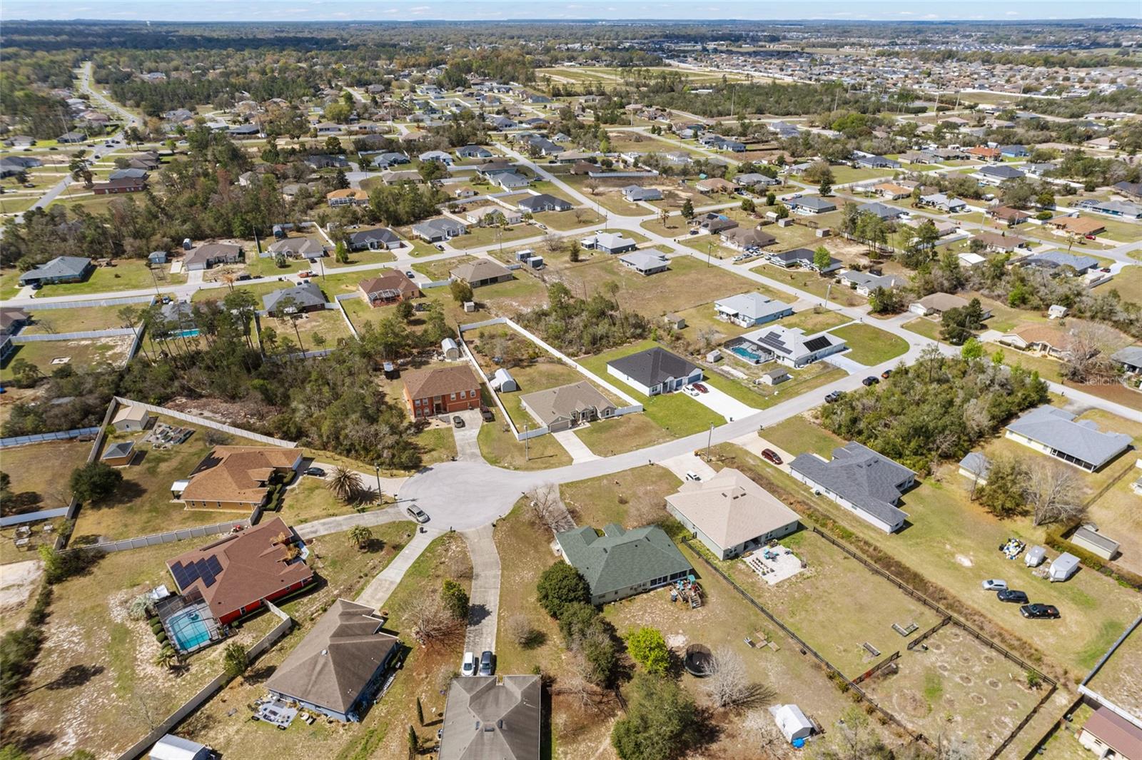 OCALA WATERWAY ESTATE - Residential