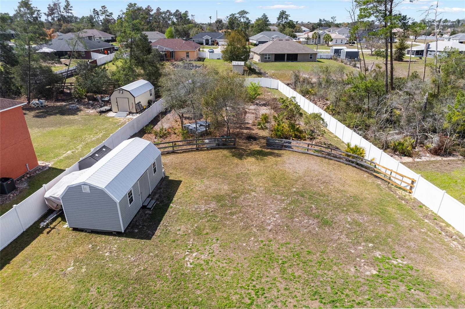 OCALA WATERWAY ESTATE - Residential