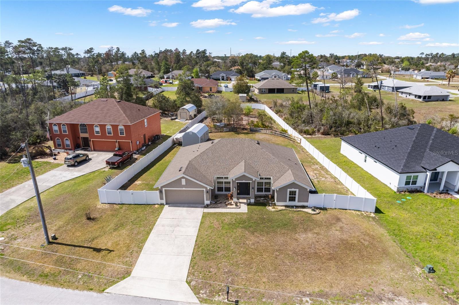 OCALA WATERWAY ESTATE - Residential