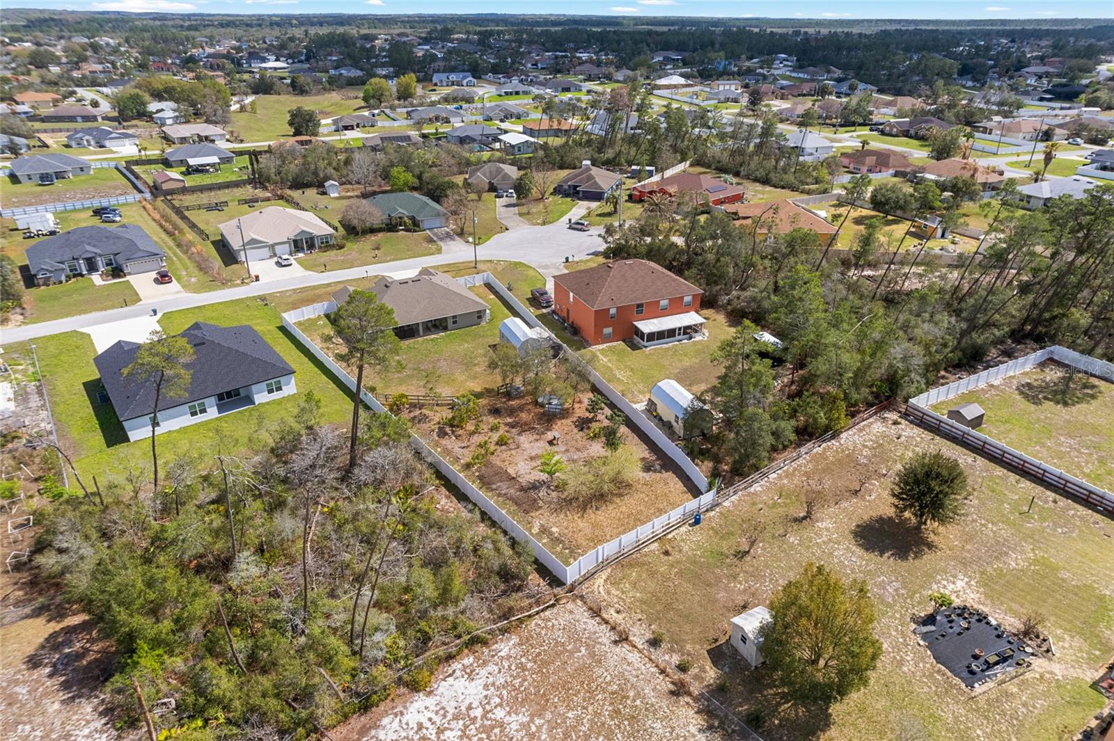 OCALA WATERWAY ESTATE - Residential