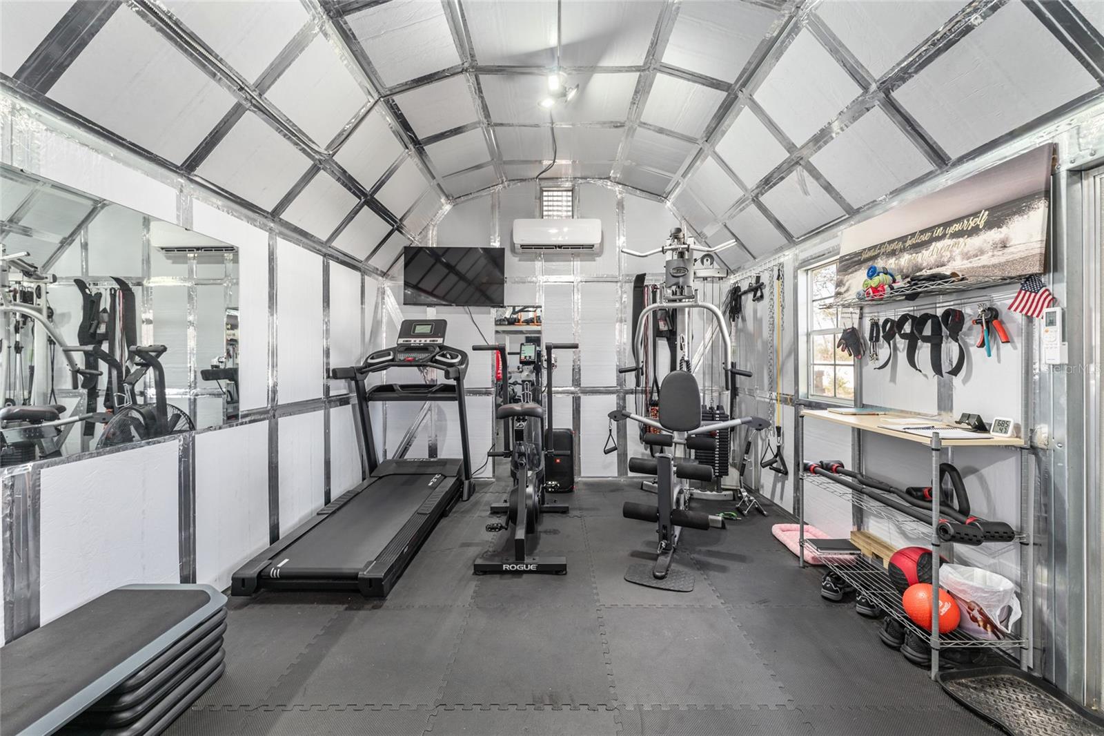 OCALA WATERWAY ESTATE - Residential