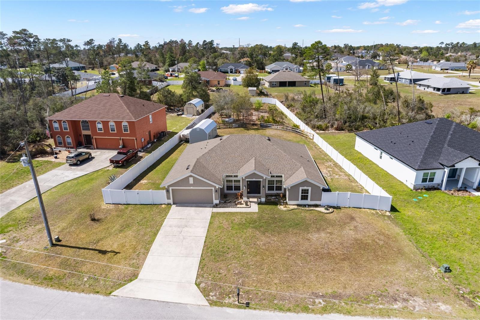 OCALA WATERWAY ESTATE - Residential