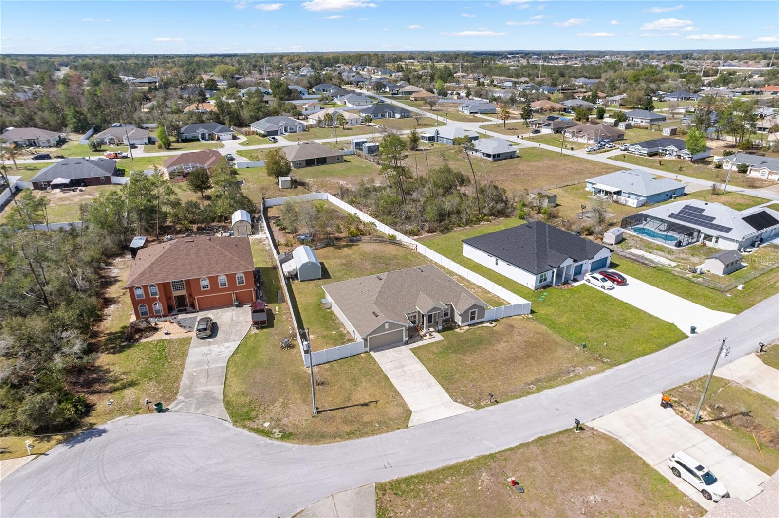 OCALA WATERWAY ESTATE - Residential