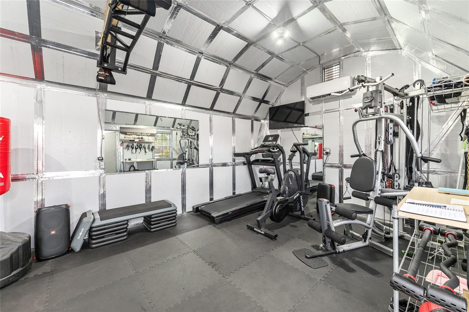 OCALA WATERWAY ESTATE - Residential