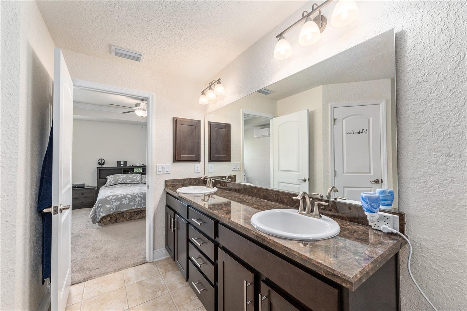 OCALA WATERWAY ESTATE - Residential