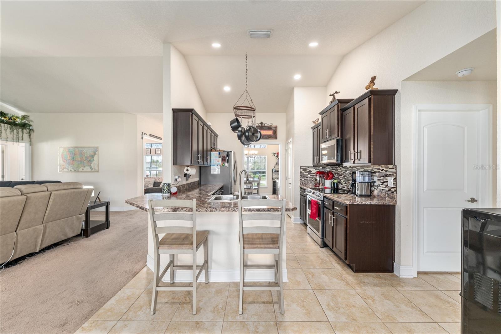 OCALA WATERWAY ESTATE - Residential