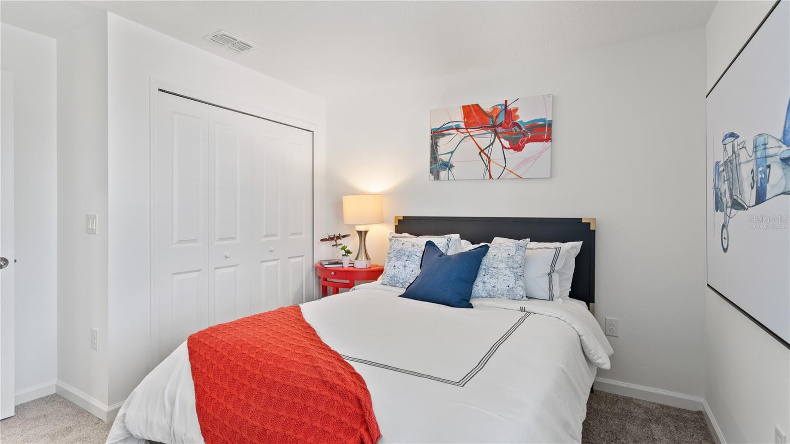 SPRINGHEAD LAKES 25TH - Residential