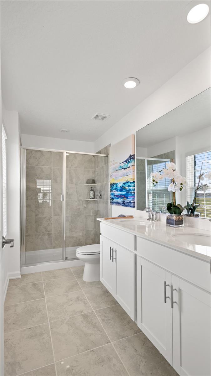 SPRINGHEAD LAKES 25TH - Residential