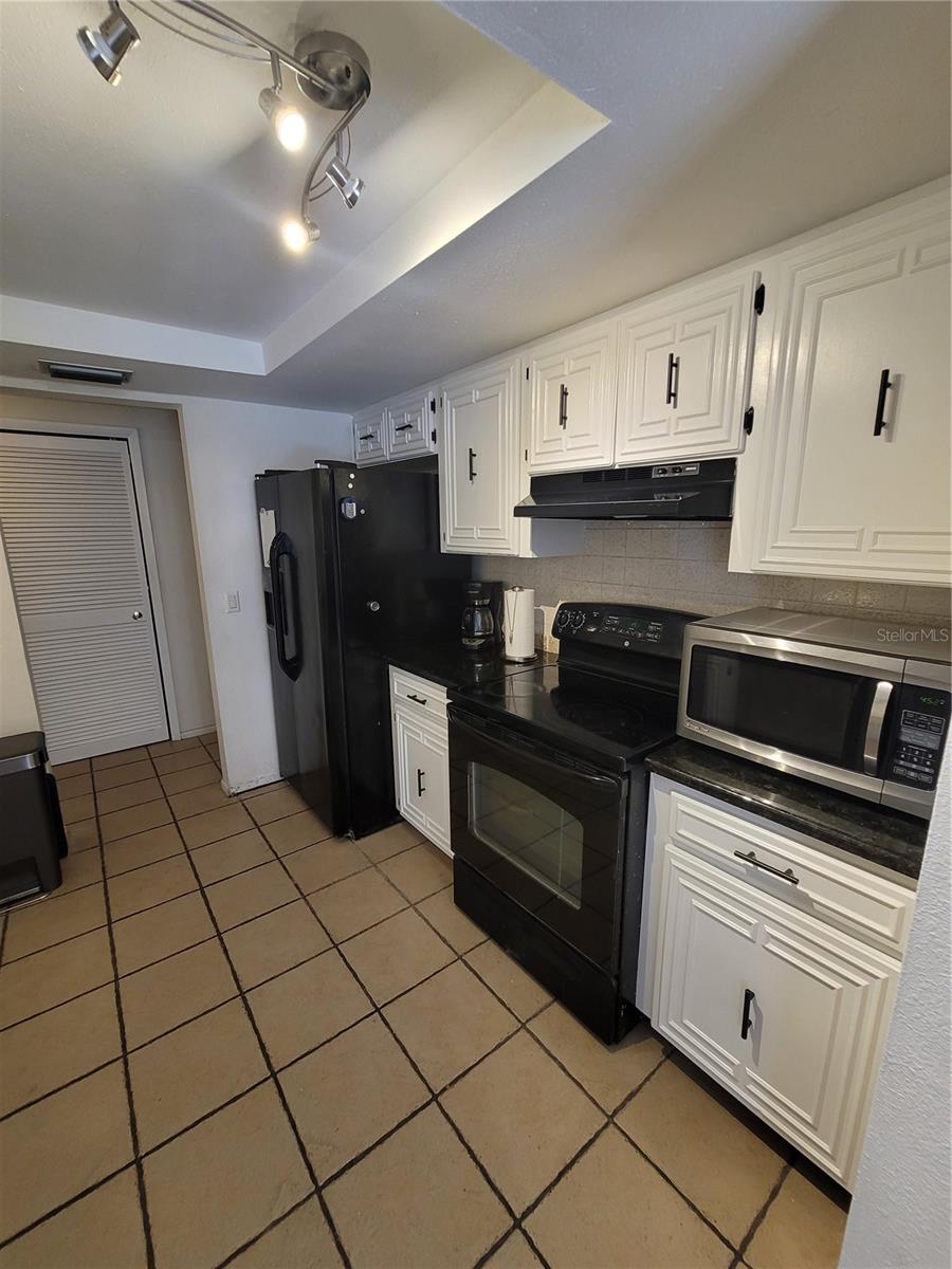 WEST PORT SUB - Residential