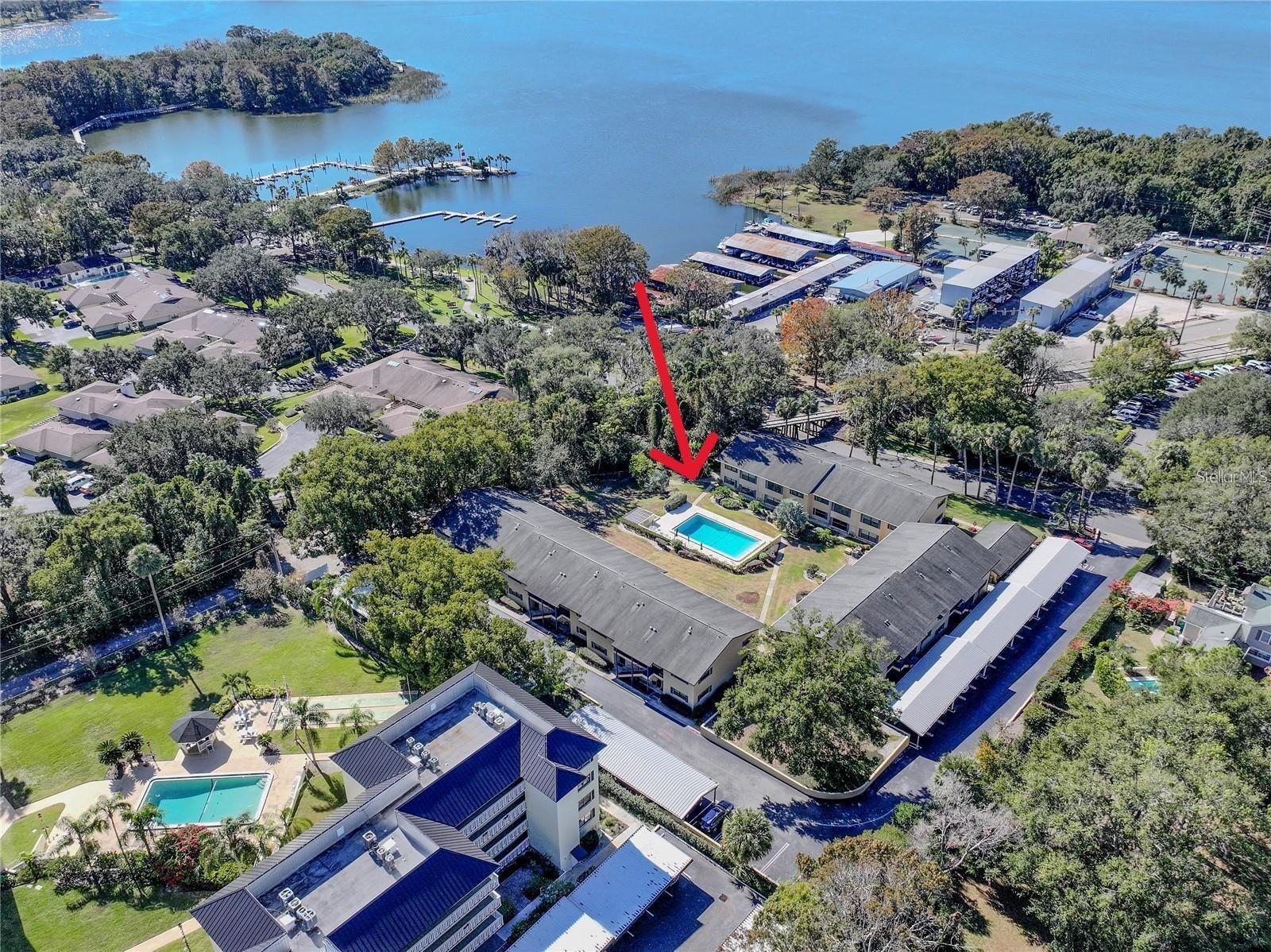 MOUNT DORA LAKEWOOD CONDOMINIUM - Residential