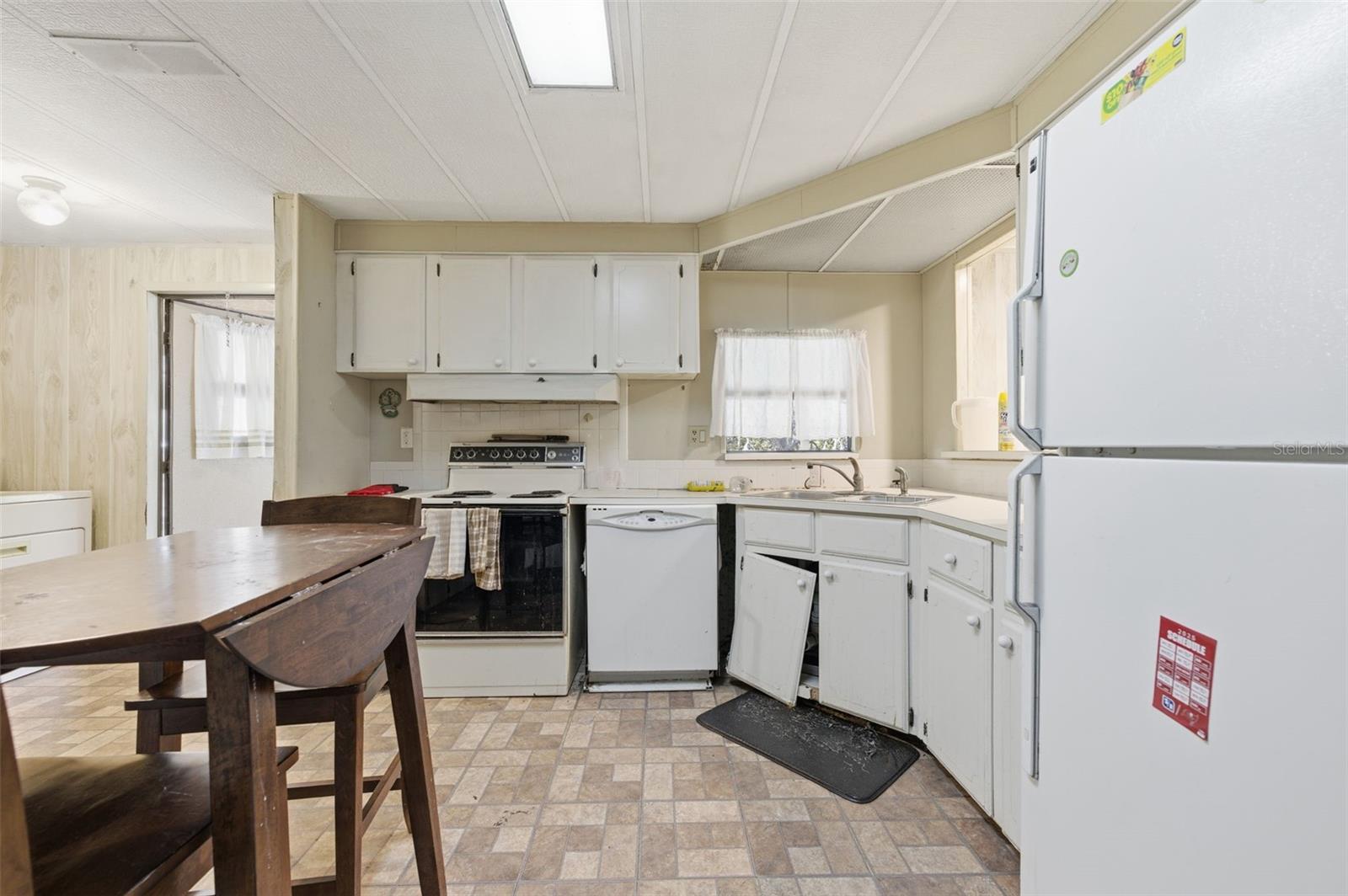 HIGHLAND LAKES - Residential