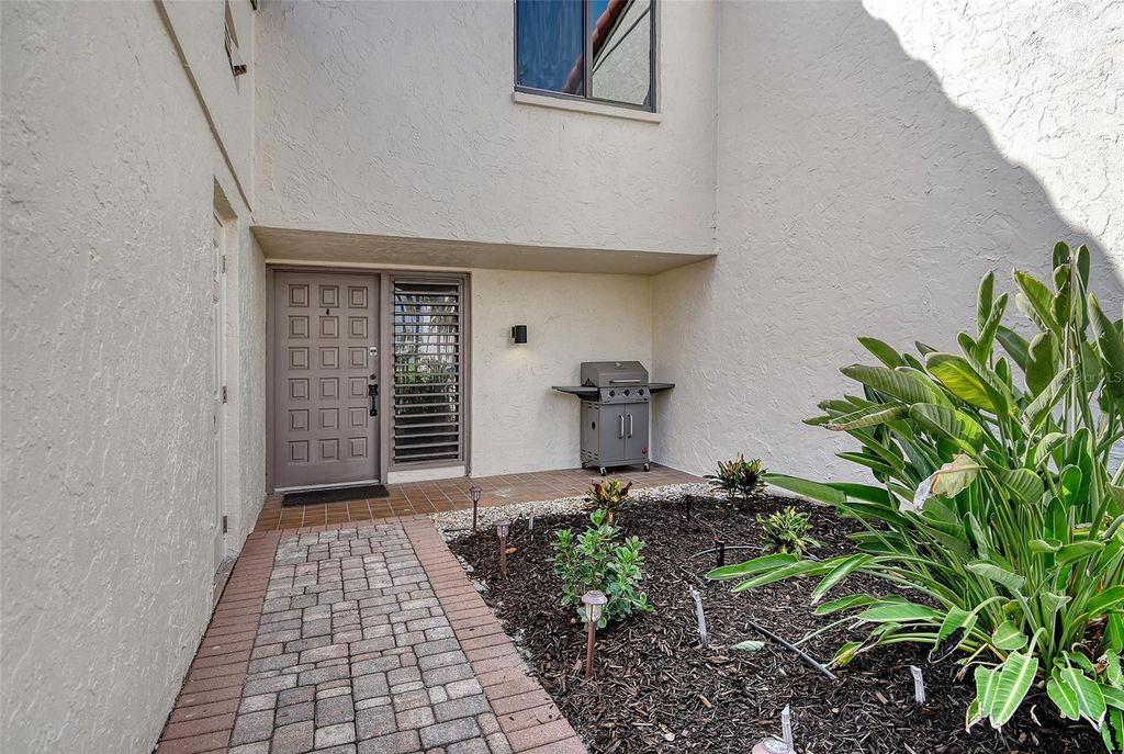 Photo of 2075 Gulf Of Mexico Drive #T1-108, Longboat Key, FL 34228 (MLS # A4660639)