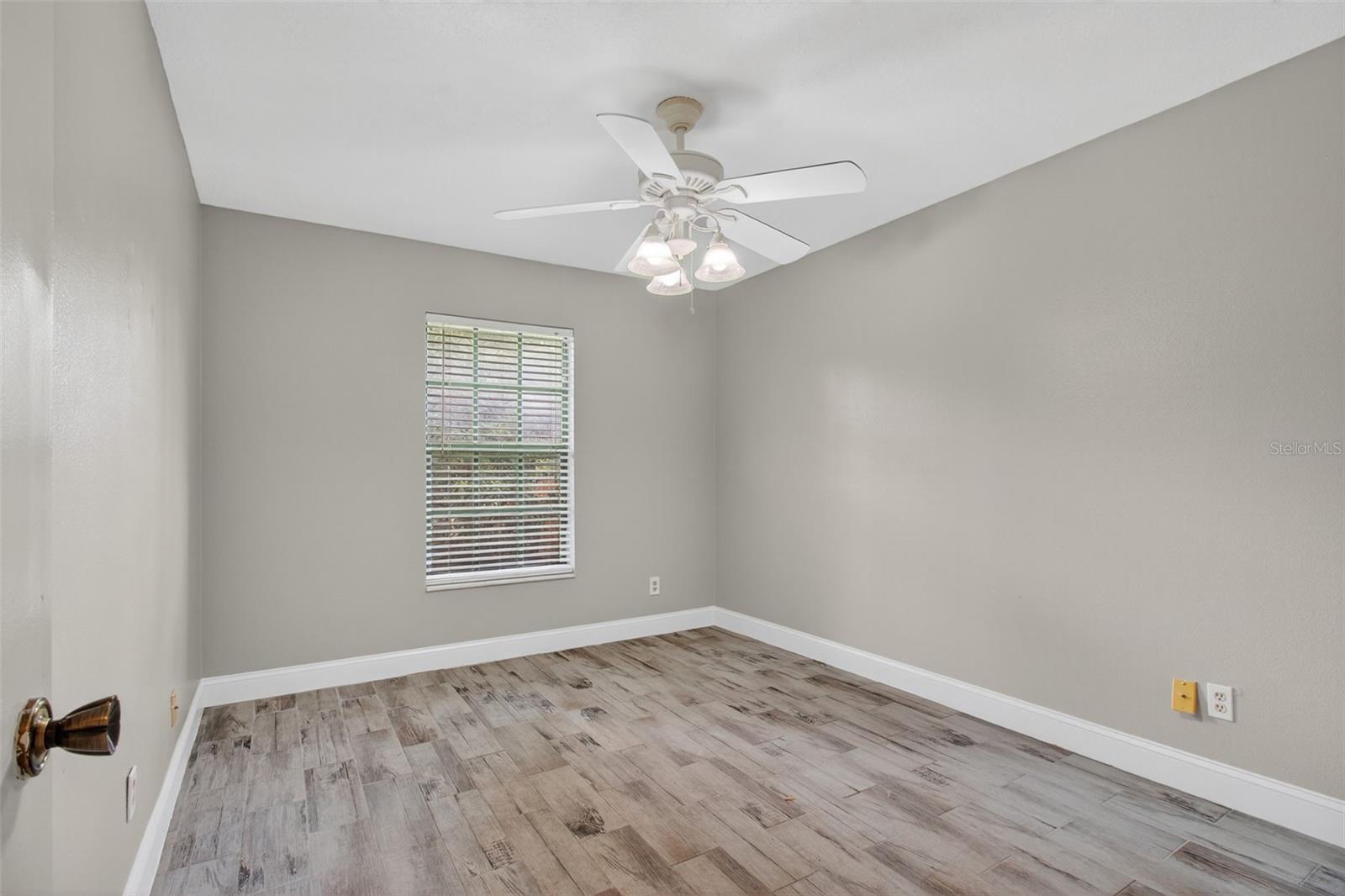 CARROLLWOOD SPRGS CLUSTER HMS - Residential