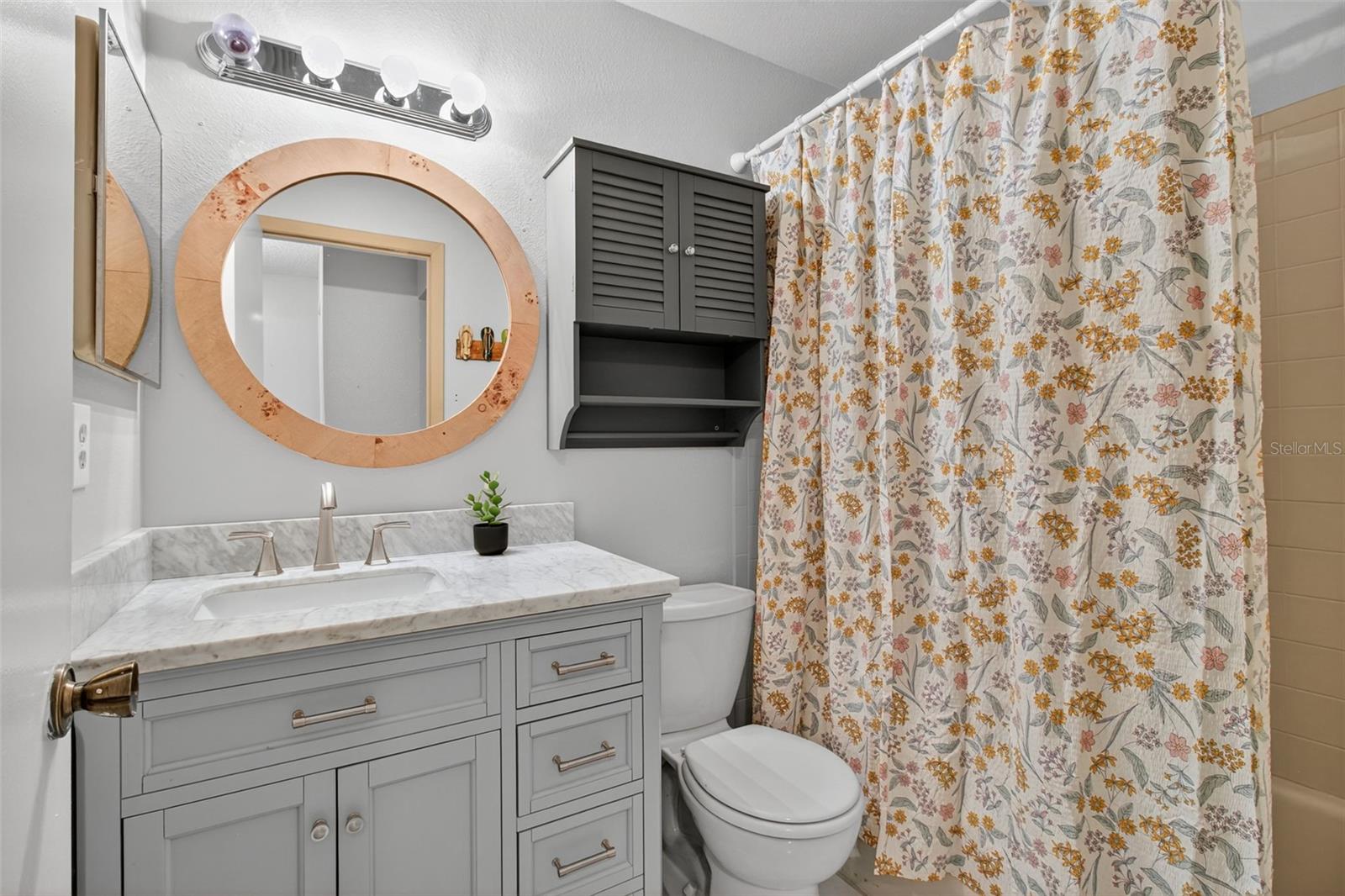 CARROLLWOOD SPRGS CLUSTER HMS - Residential