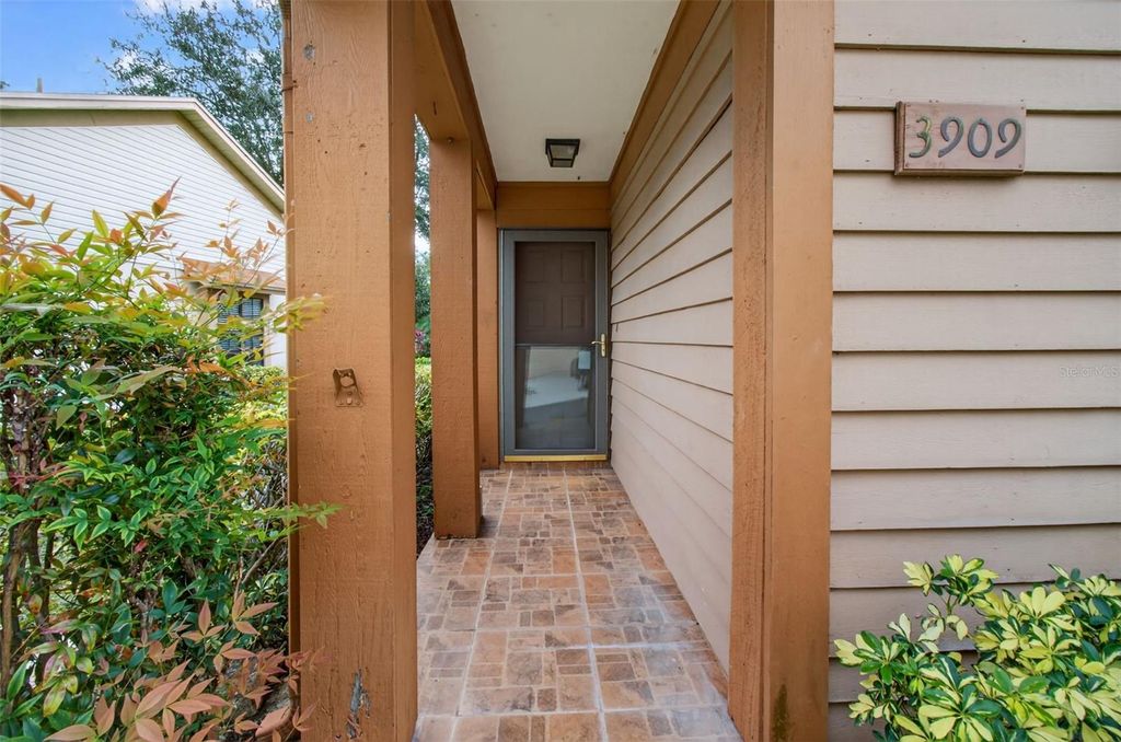 Photo of 3909 Shoreside Circle, Tampa, FL 33624 (MLS # TB8444435)