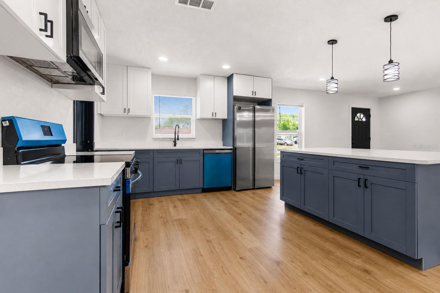 SPRING HILL - Residential