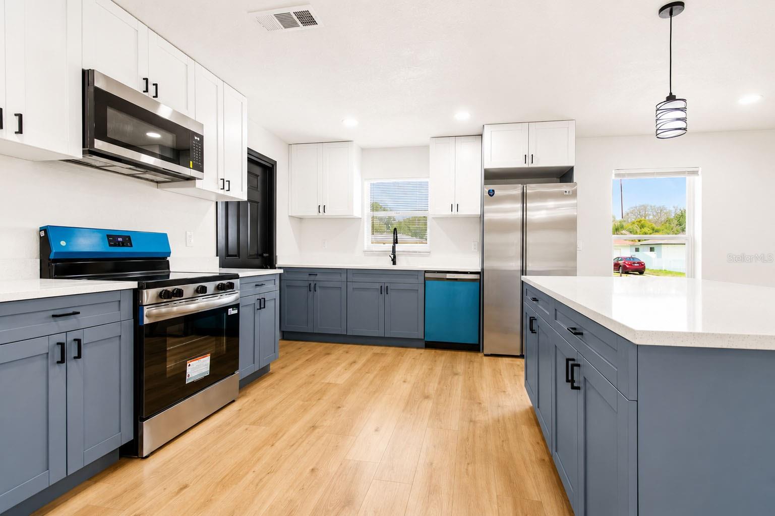 SPRING HILL - Residential