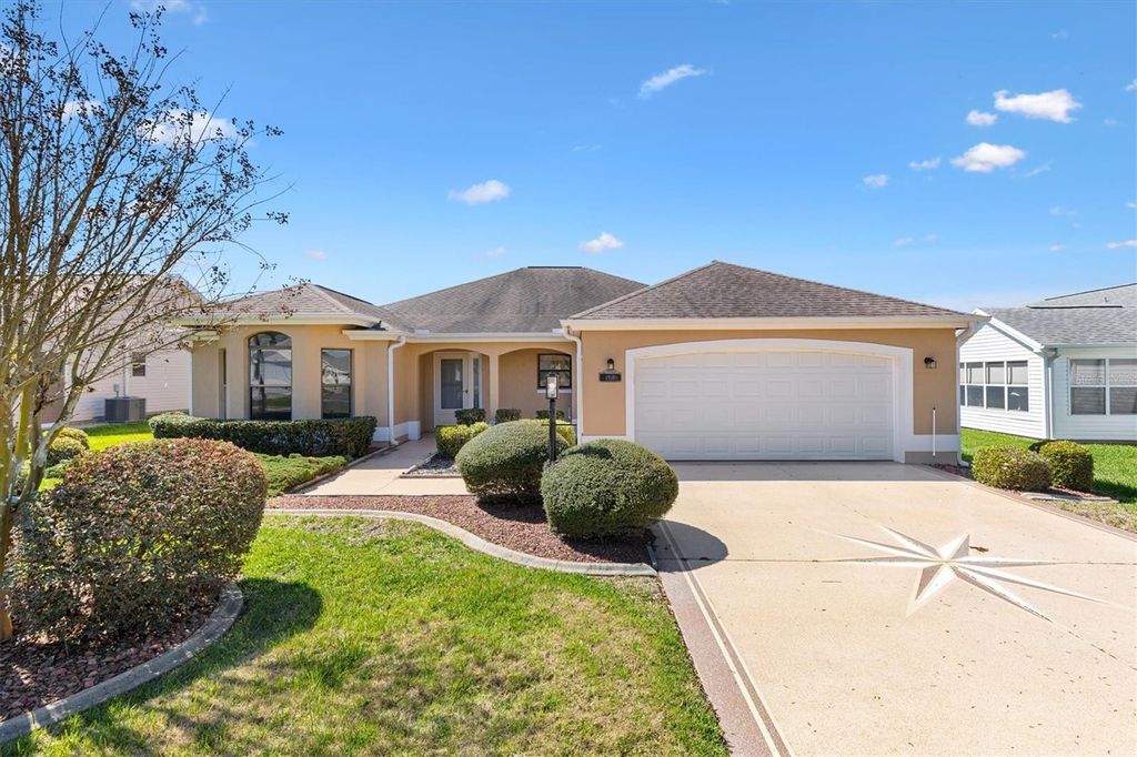 Photo of 1918 Armondo Drive, The Villages, FL 32159 (MLS # G5108315)