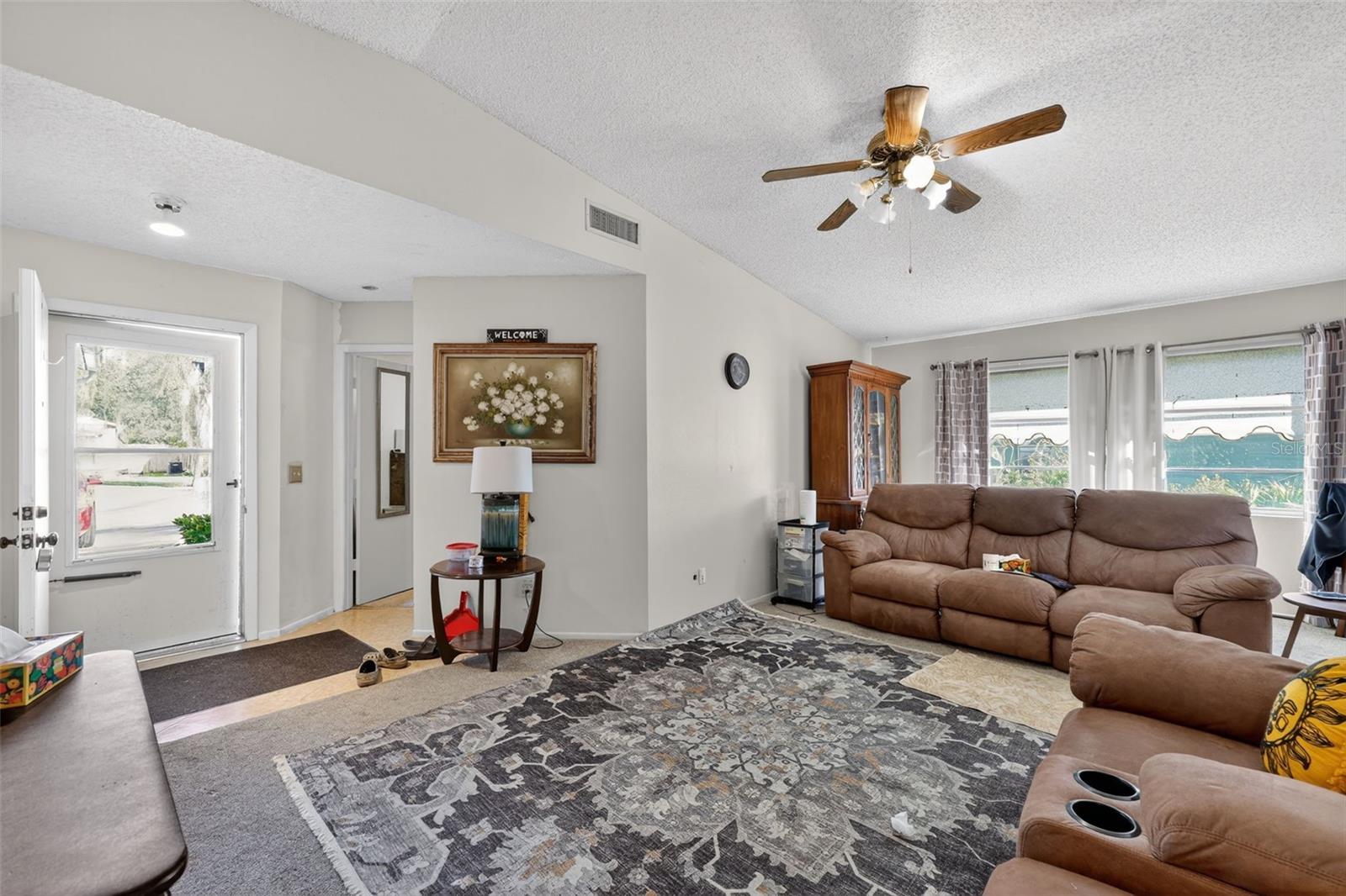 LAKEVIEW VILLAGE SEC L UNI - Residential