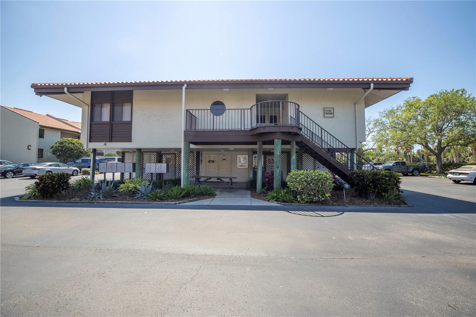 WANDER RESIDENCES OF TIERRA VERDE - Residential