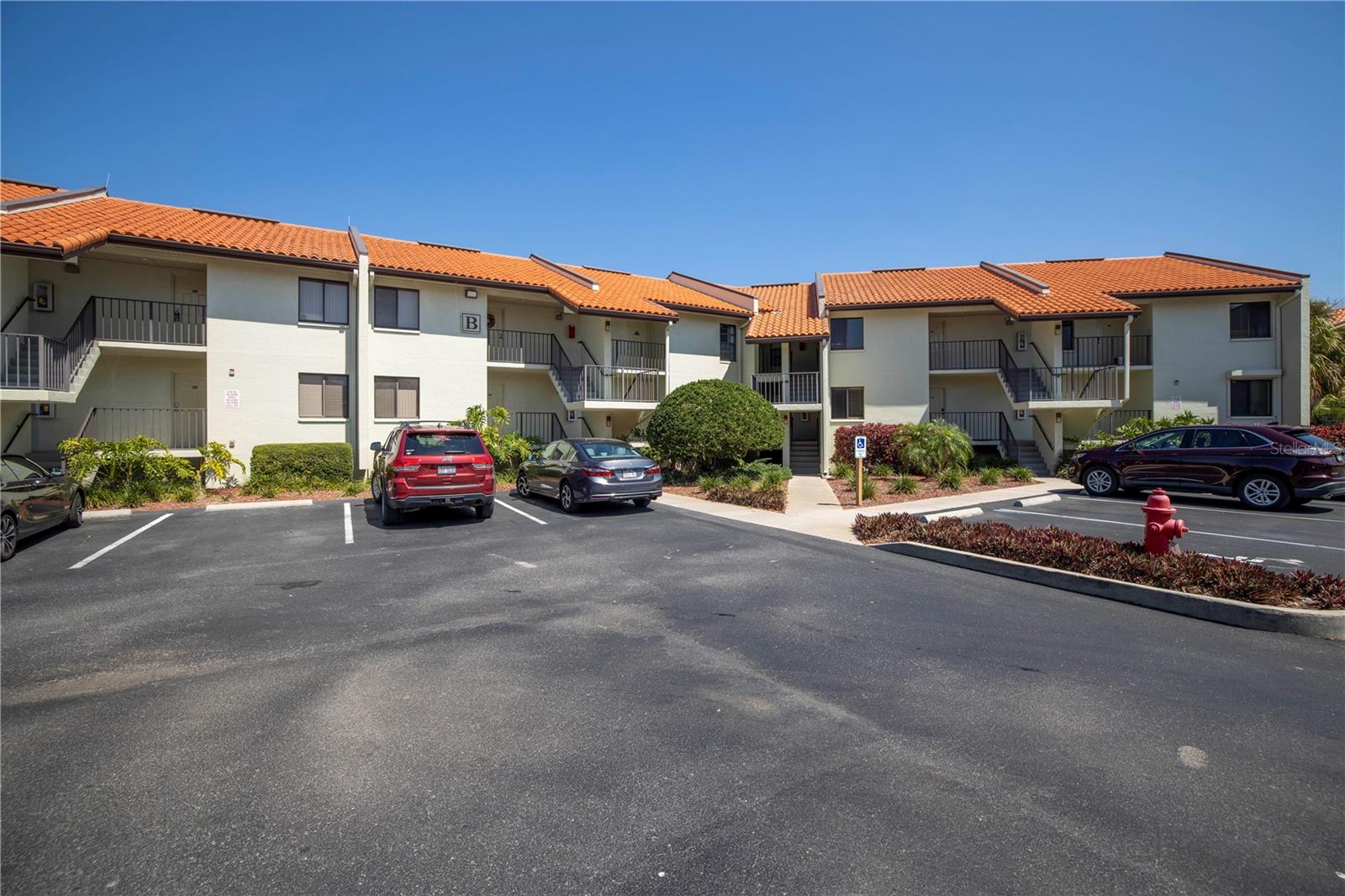 WANDER RESIDENCES OF TIERRA VERDE - Residential