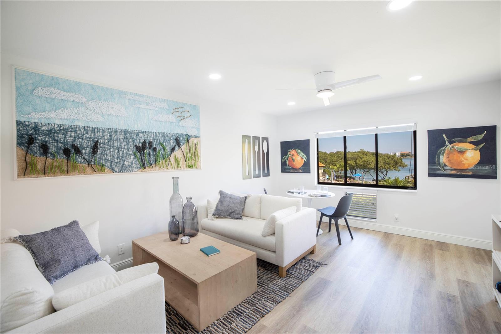 1515 PINELLAS BAYWAY S B28