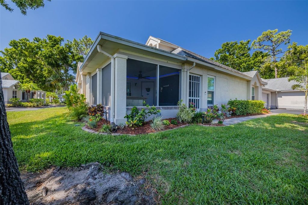Photo of 911 Golfview Woods Drive, Sun City Center, FL 33573 (MLS # TB8516750)