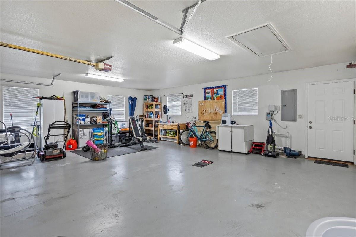 LEE WIND - Residential