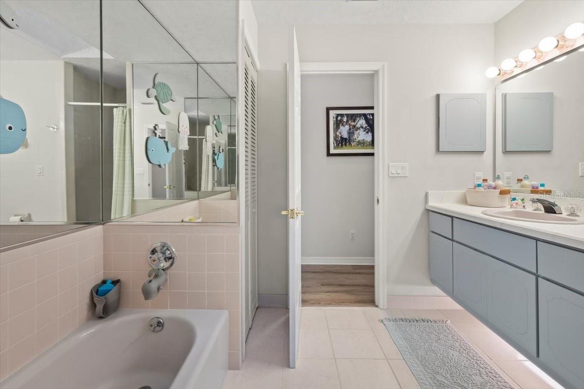 LEE WIND - Residential