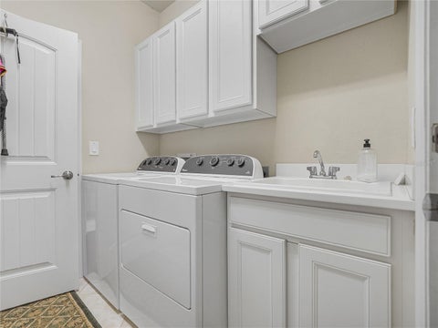Tiny photo for 9527 SW 70th Loop, Ocala, FL 34481 (MLS # OM731535)