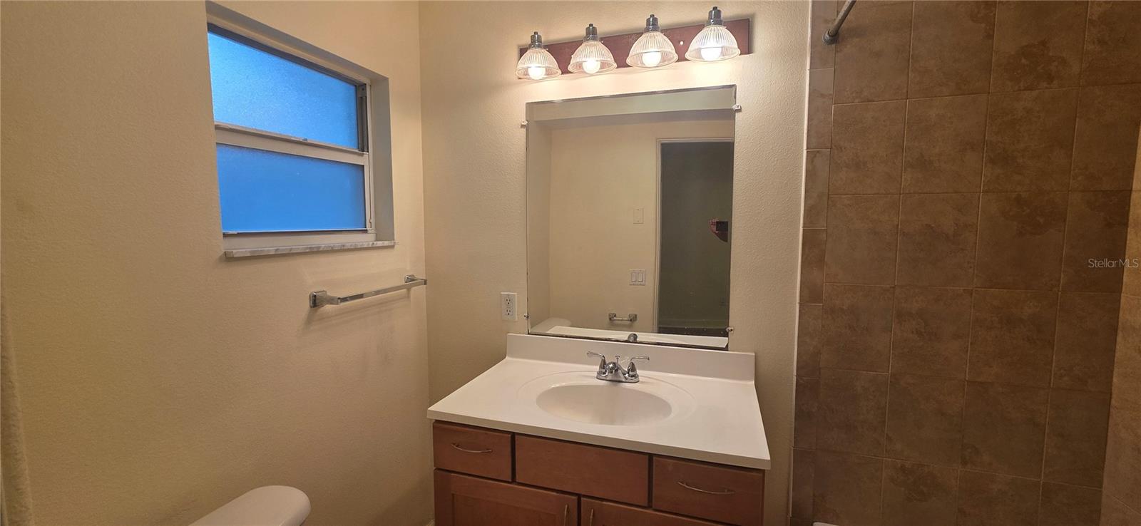 SIENA DOWNTOWN CONDO THE - Residential Lease