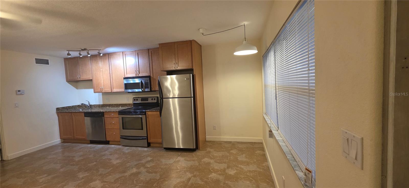 SIENA DOWNTOWN CONDO THE - Residential Lease