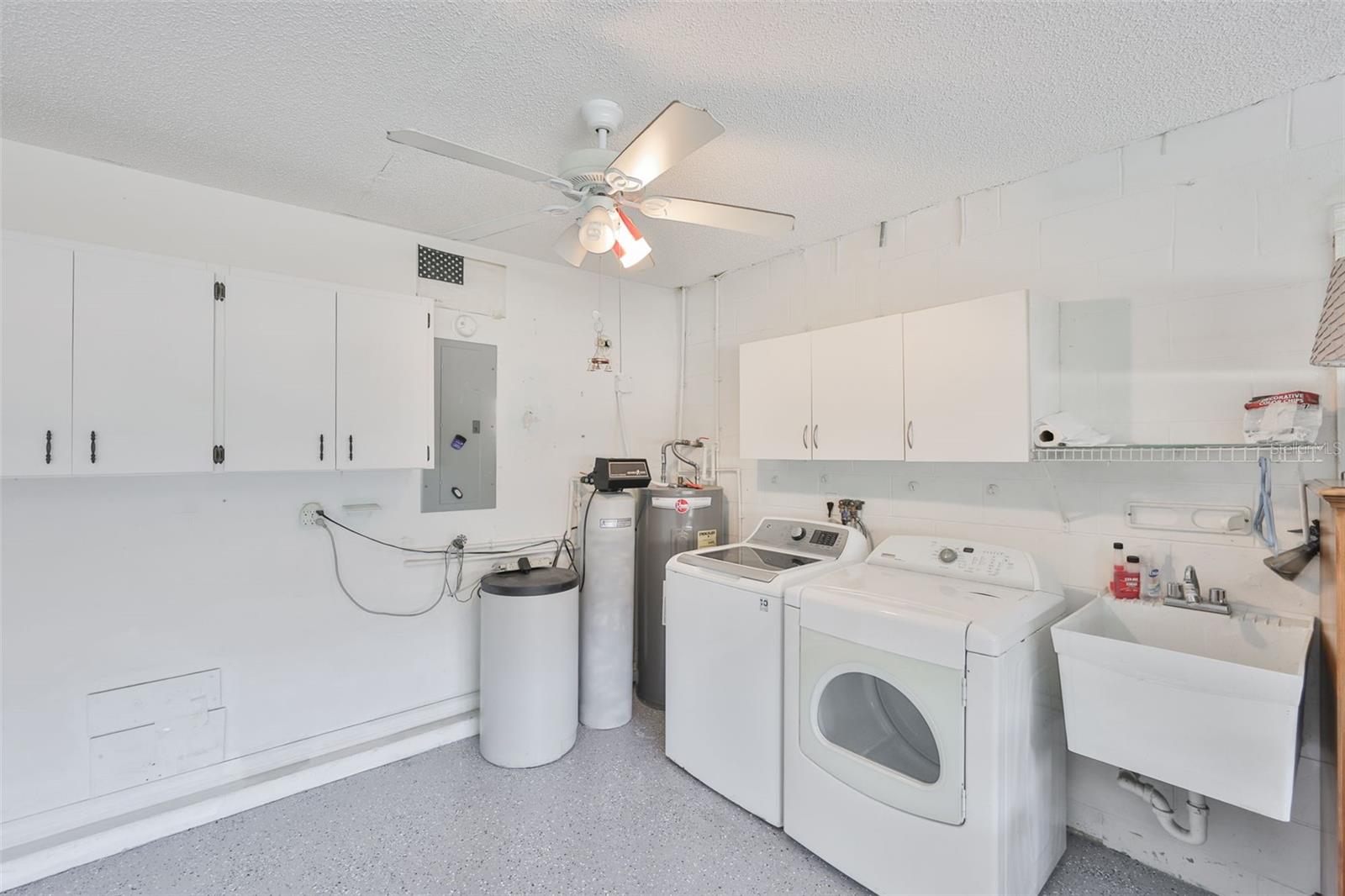 LANCASTER II CONDO - Residential