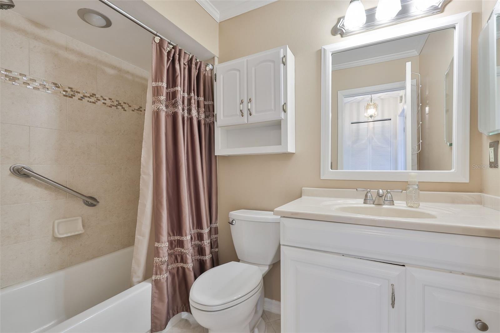 LANCASTER II CONDO - Residential