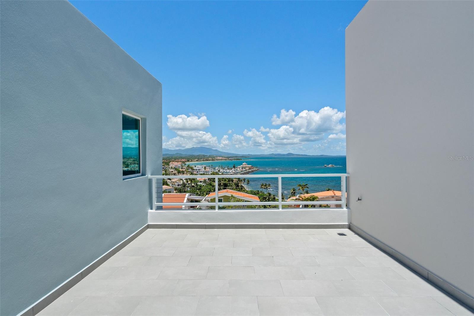 SHELL CASTLE CLUB - Residential