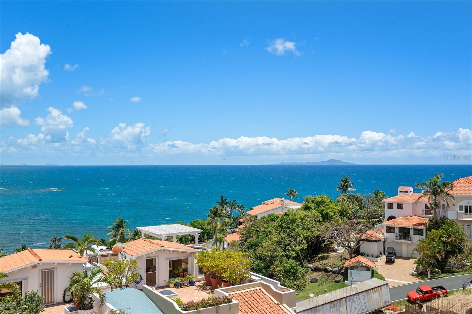 SHELL CASTLE CLUB - Residential