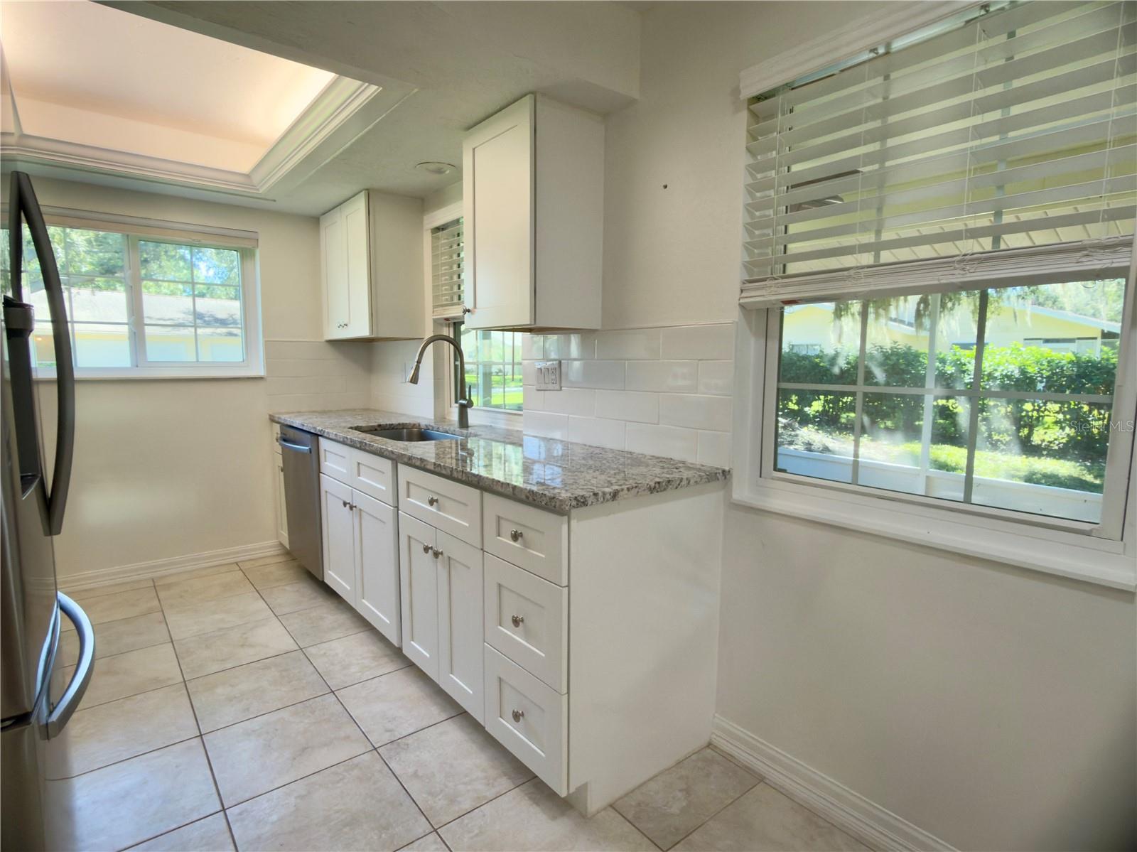 OAKHURST PH III - Residential Lease