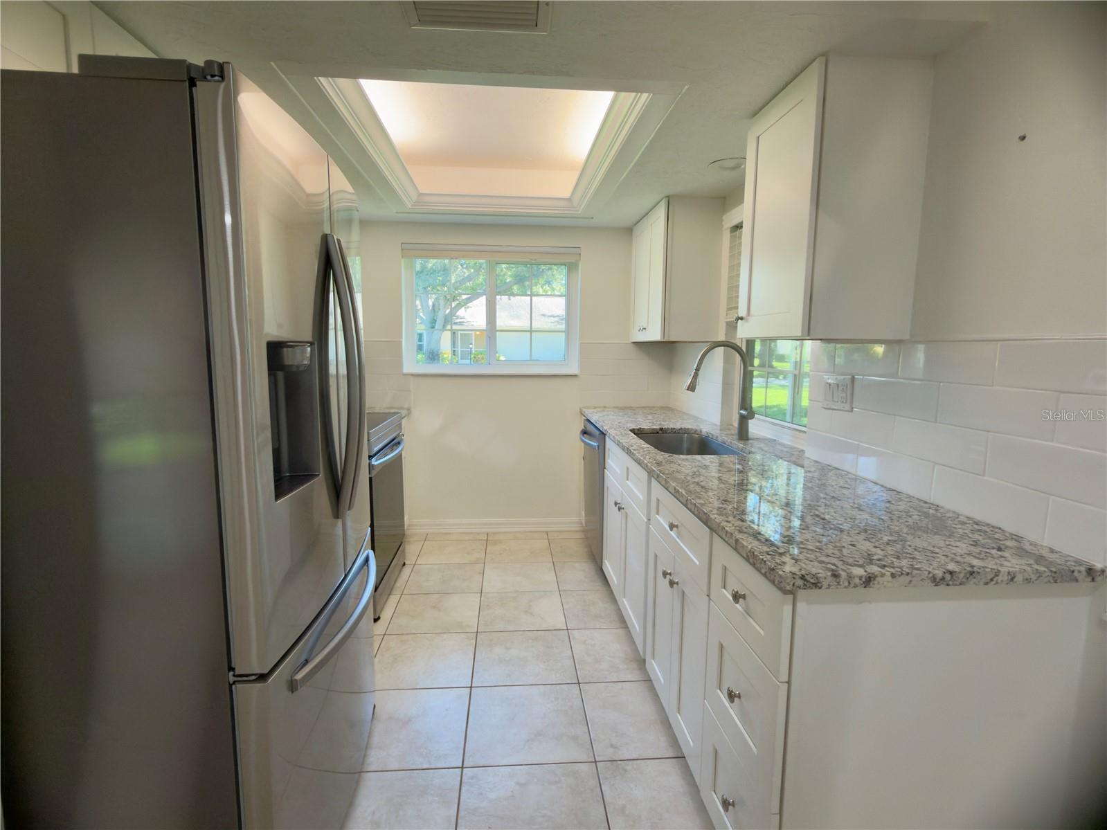 OAKHURST PH III - Residential Lease