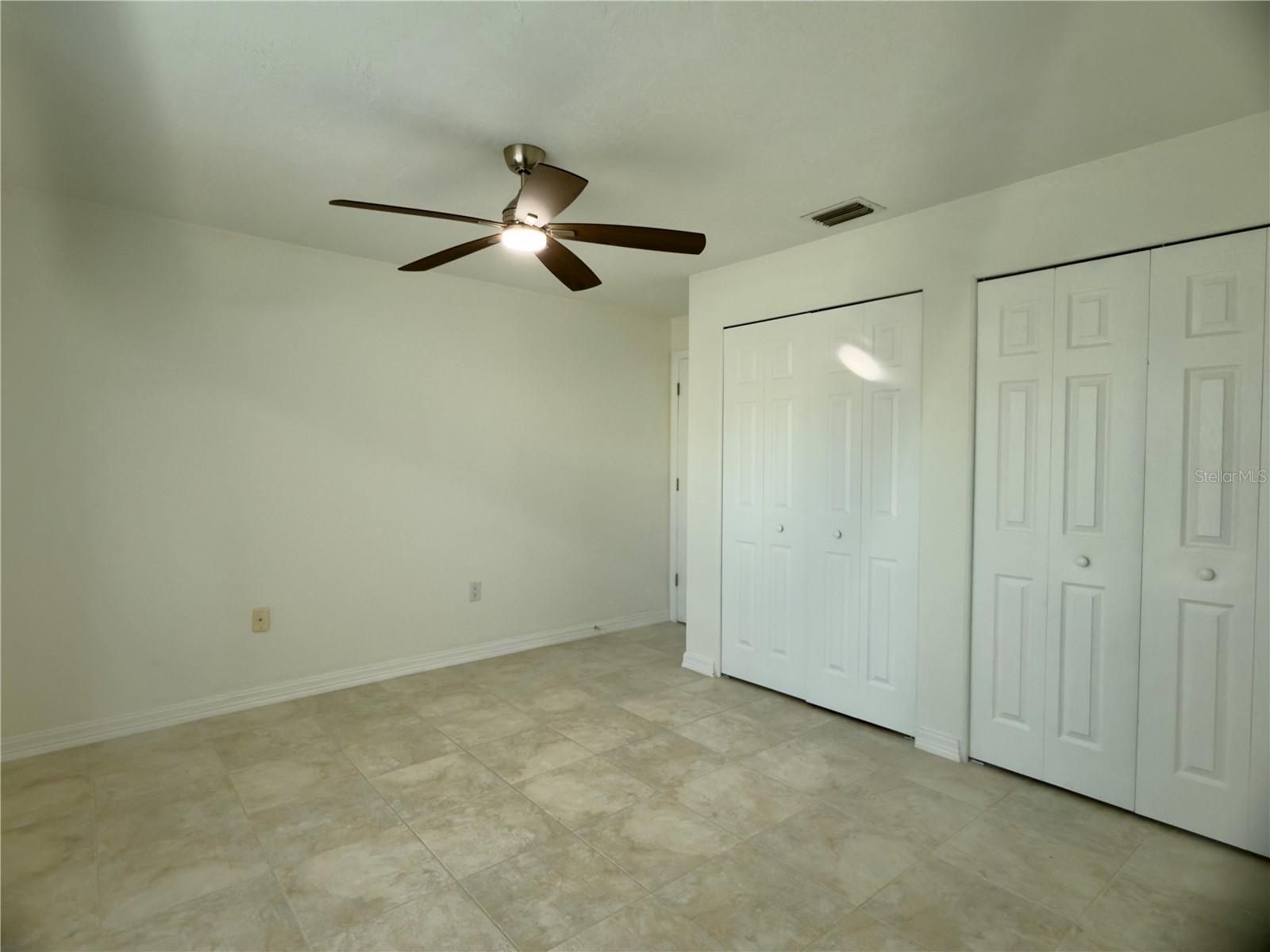 OAKHURST PH III - Residential Lease
