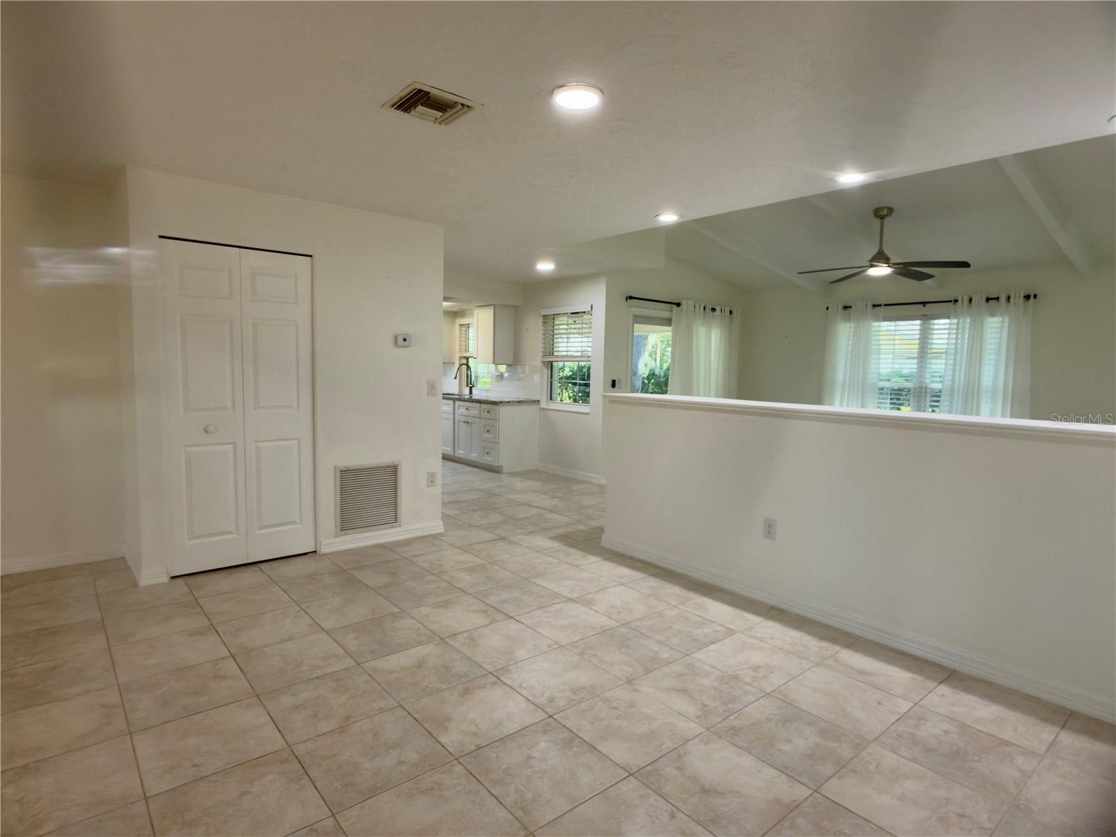 OAKHURST PH III - Residential Lease