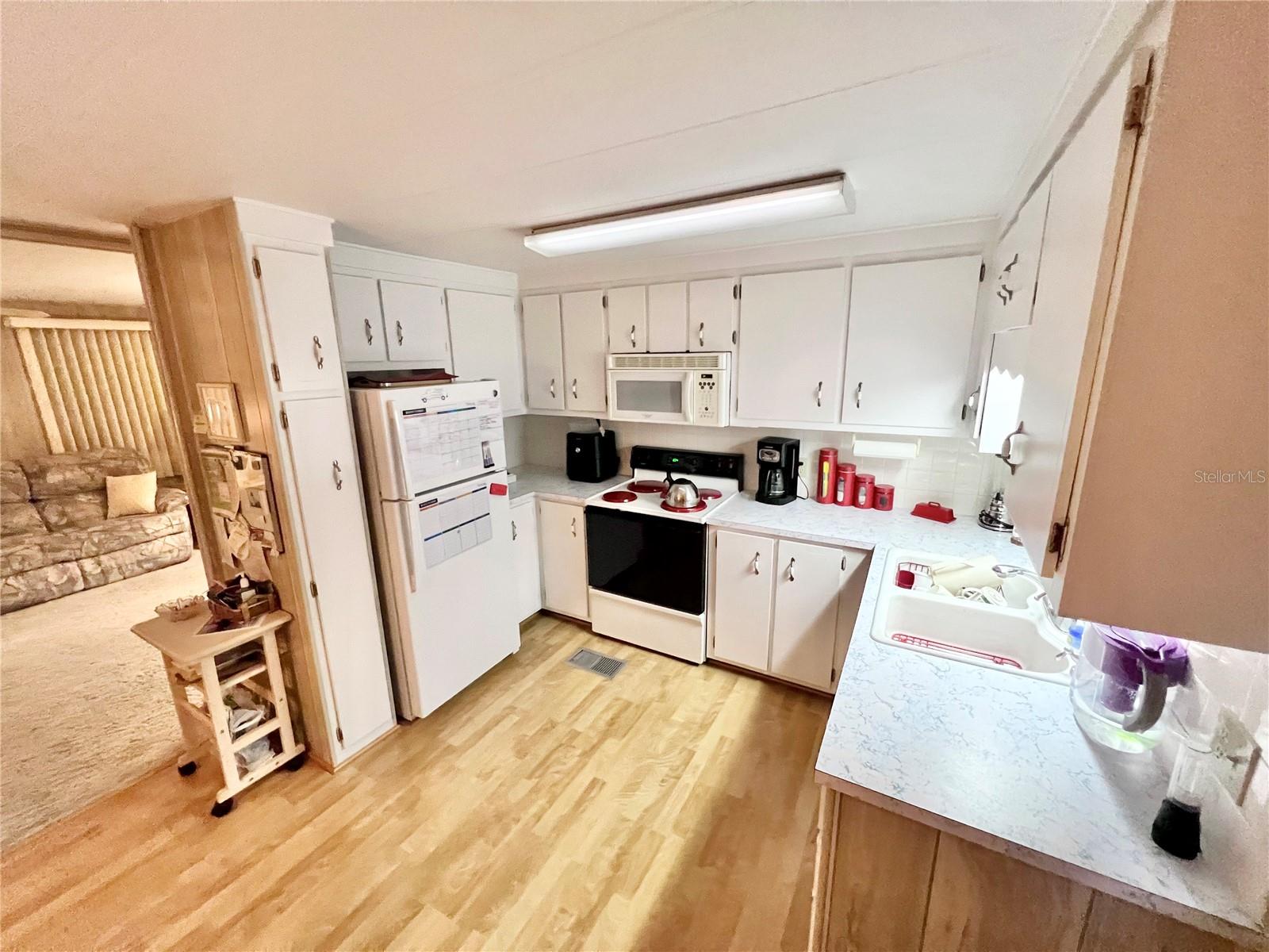 FAIRWAY VILLAGE MOBILE HOME PARK UNREC - Residential