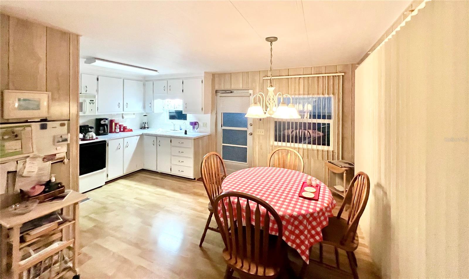 FAIRWAY VILLAGE MOBILE HOME PARK UNREC - Residential