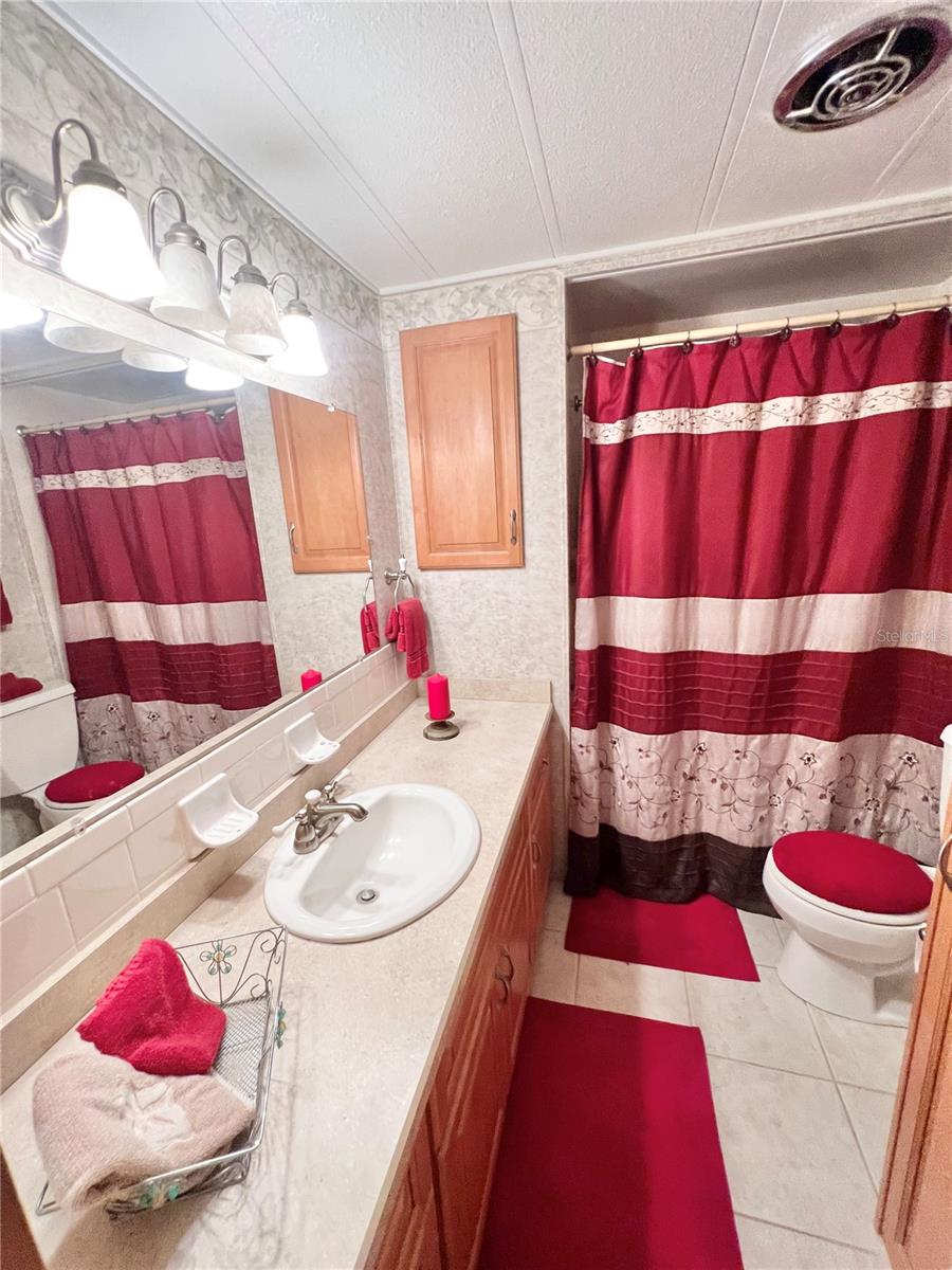 FAIRWAY VILLAGE MOBILE HOME PARK UNREC - Residential